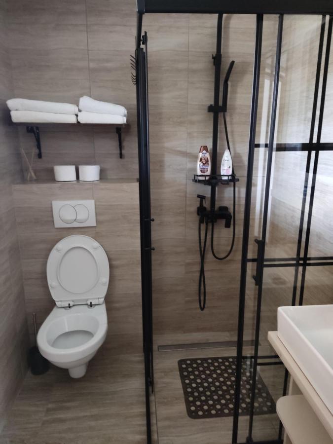 Apartmani Sladjana Novi Sad Exterior photo